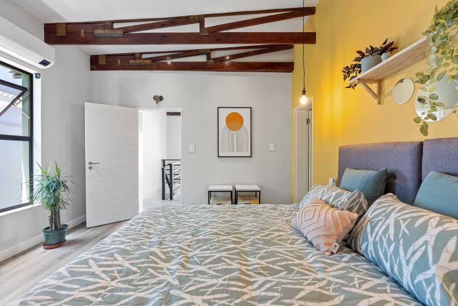 To Let 4 Bedroom Property for Rent in Sea Point Western Cape